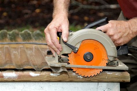 How to Cut Plastic Corrugated Roofing: A Guide to Precision and Safety